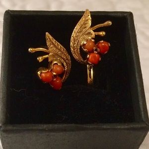 18 K Gold with Coral Bead Floral Earrings